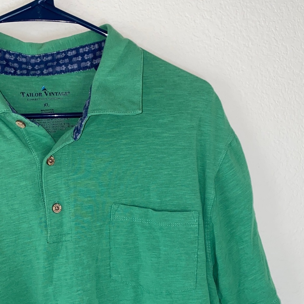 🪼Tailor Vintage Vibrant Green Polo Shirt!